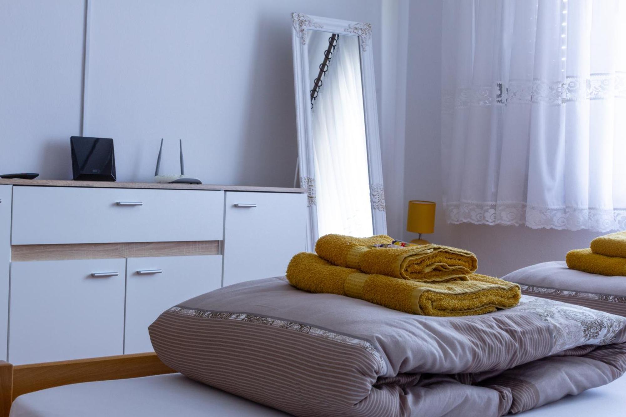 Sea View Retreat With 170Mbps Wifi And Sunny Balcony Apartman Kastav Kültér fotó